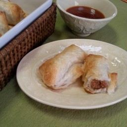 Vegan sausage rolls